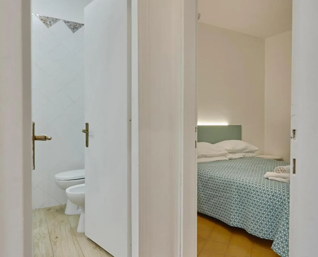 Un Passo Dal Lago - 100Mt Lake - Pool, Free Parking Apartment Desenzano del Garda